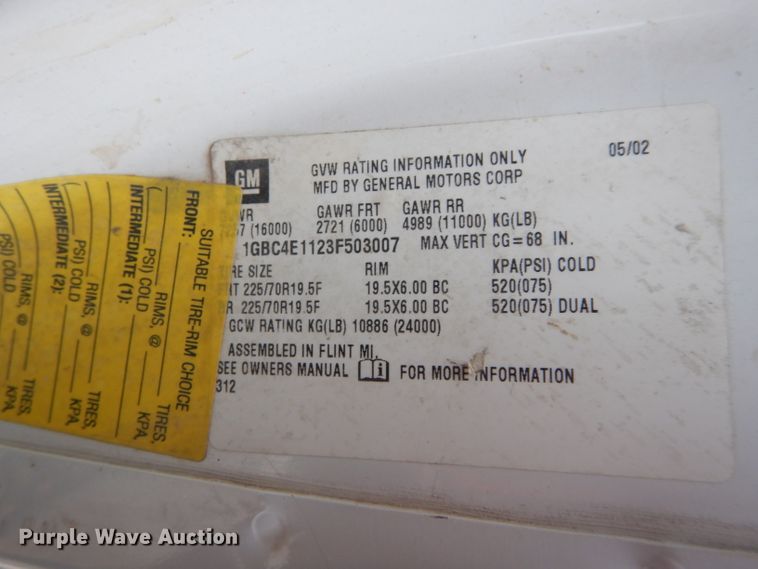 image for item GF9847 2003 Chevrolet C4500 flatbed truck