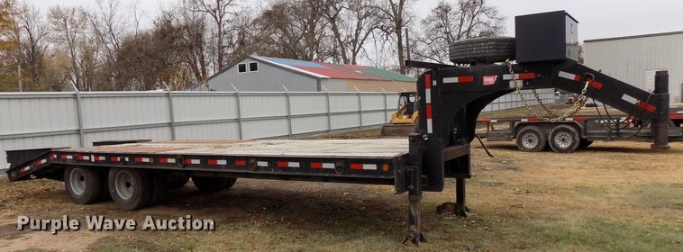 image for item GF9856 1980 Belshe T-8 equipment trailer