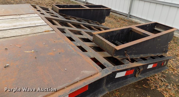 image for item GF9856 1980 Belshe T-8 equipment trailer