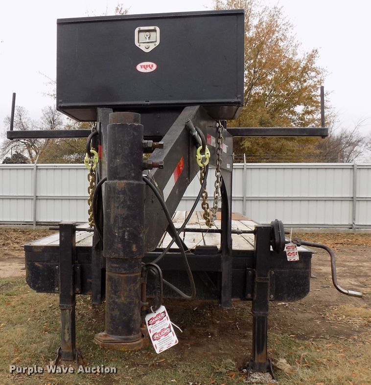 image for item GF9856 1980 Belshe T-8 equipment trailer