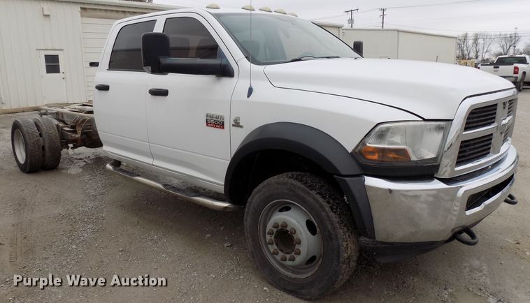 image for item GF9865 2012 Dodge Ram 5500HD truck cab and chassis