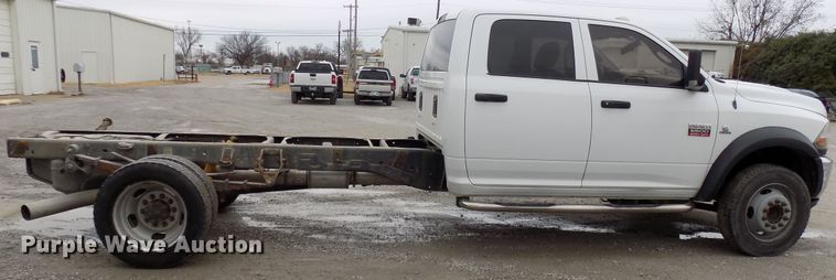 image for item GF9865 2012 Dodge Ram 5500HD truck cab and chassis