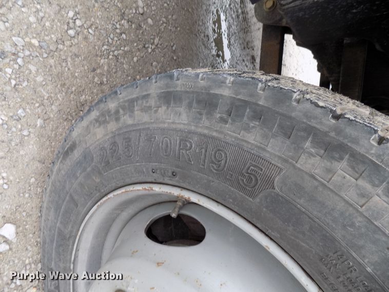 image for item GF9865 2012 Dodge Ram 5500HD truck cab and chassis