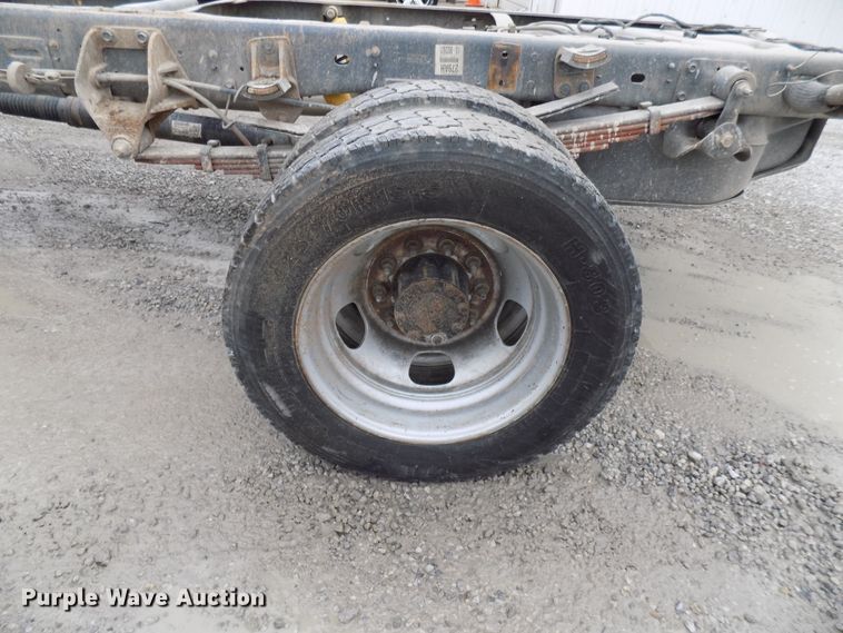 image for item GF9865 2012 Dodge Ram 5500HD truck cab and chassis