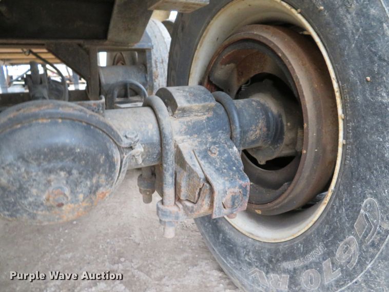 image for item GI9037 1966 Fruehauf end dump trailer