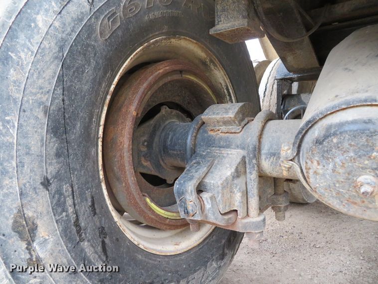 image for item GI9037 1966 Fruehauf end dump trailer