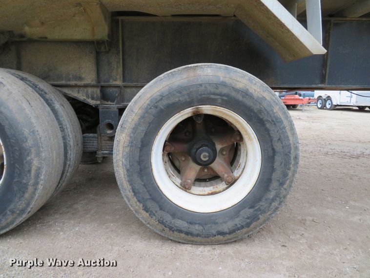 image for item GI9037 1966 Fruehauf end dump trailer