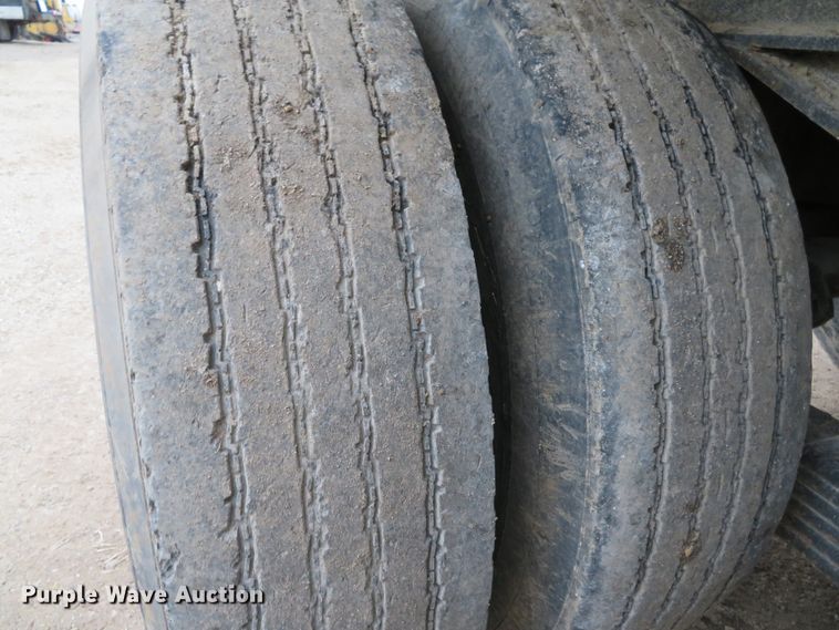 image for item GI9037 1966 Fruehauf end dump trailer