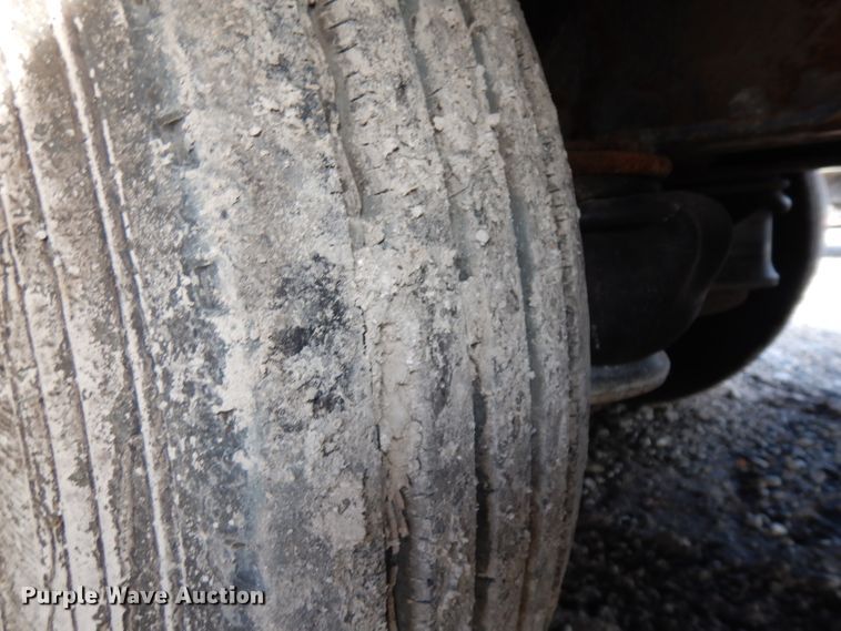 image for item GJ9158 1987 Transcraft 0DDTX42-21-45 drop deck equipment trailer