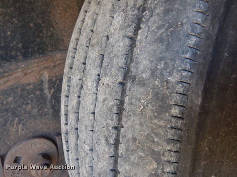 image for item GJ9159 1999 Transcraft drop deck equipment trailer