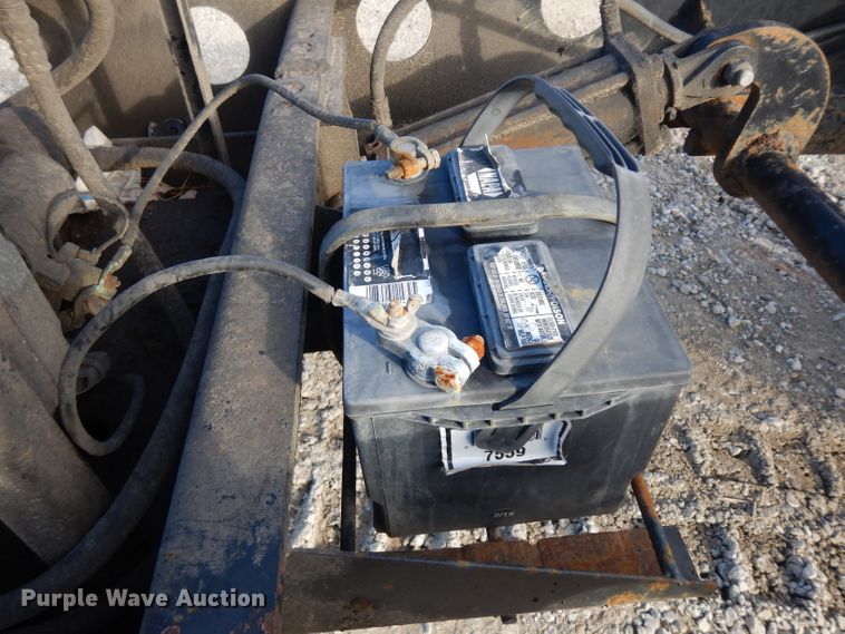 image for item GJ9160 1998 Fontaine TA50H low boy equipment trailer