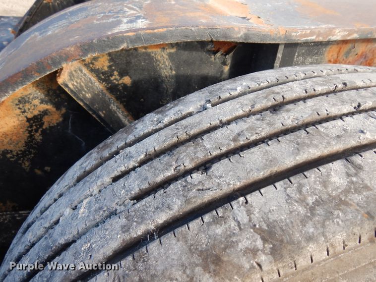 image for item GJ9160 1998 Fontaine TA50H low boy equipment trailer