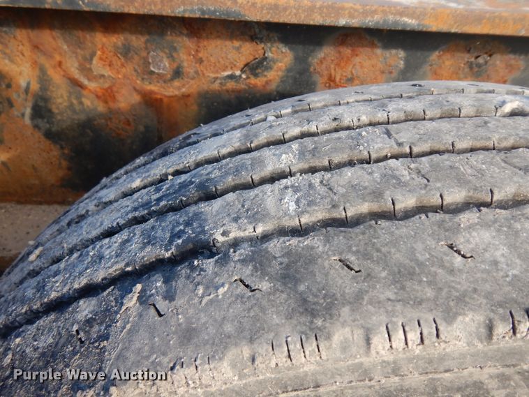 image for item GJ9160 1998 Fontaine TA50H low boy equipment trailer