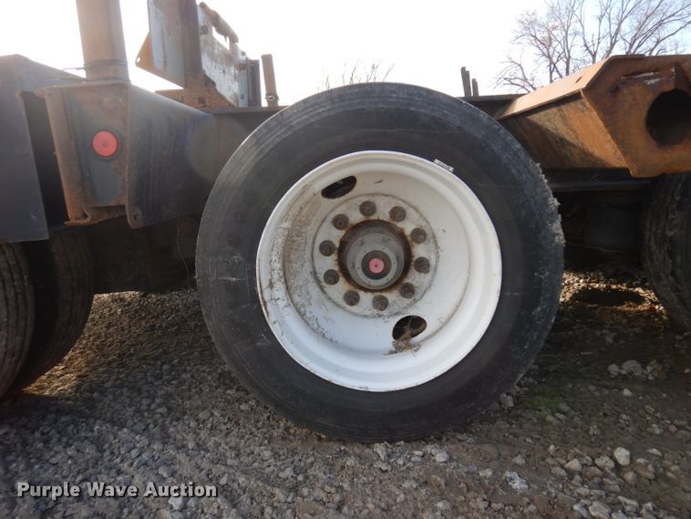 image for item GJ9160 1998 Fontaine TA50H low boy equipment trailer