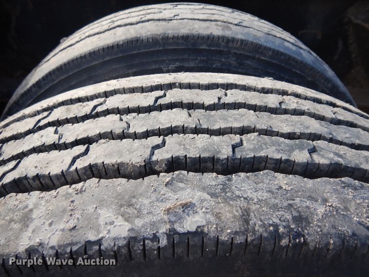 image for item GJ9160 1998 Fontaine TA50H low boy equipment trailer