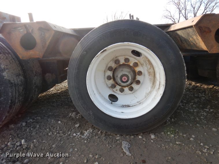 image for item GJ9160 1998 Fontaine TA50H low boy equipment trailer