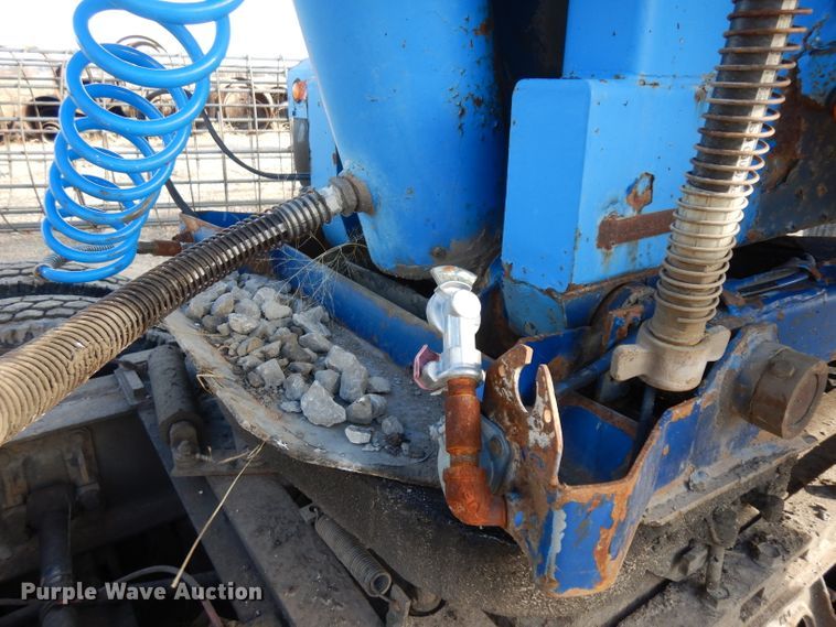 image for item GJ9161 2000 Trailer Works end dump trailer