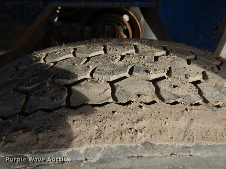 image for item GJ9161 2000 Trailer Works end dump trailer