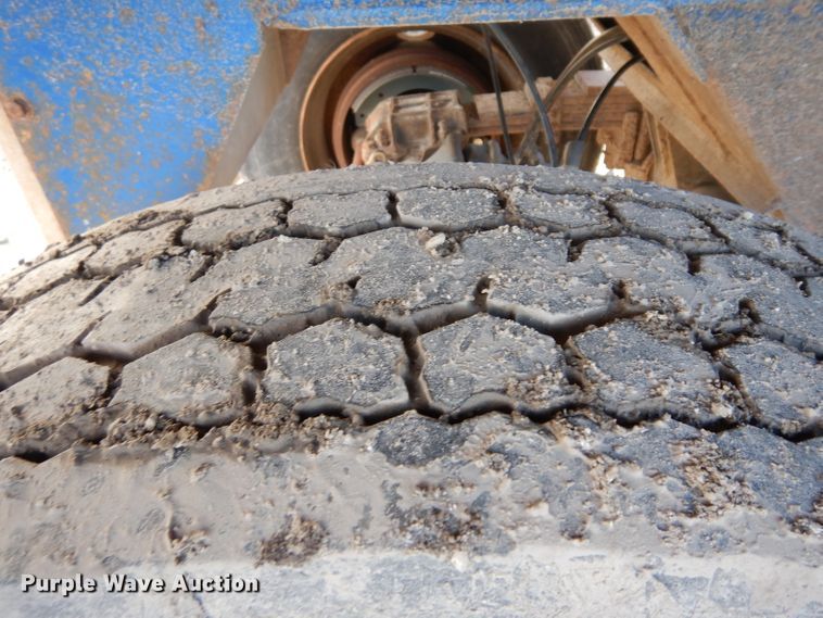 image for item GJ9161 2000 Trailer Works end dump trailer