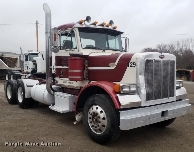 image for item GJ9165 1996 Peterbilt 379 semi truck