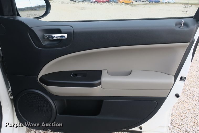 image for item DB10098 2010 Dodge Caliber SXT