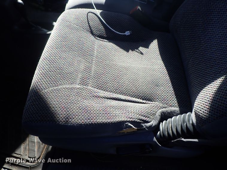 image for item DB7573 2001 Dodge Ram 1500 Quad Cab pickup truck