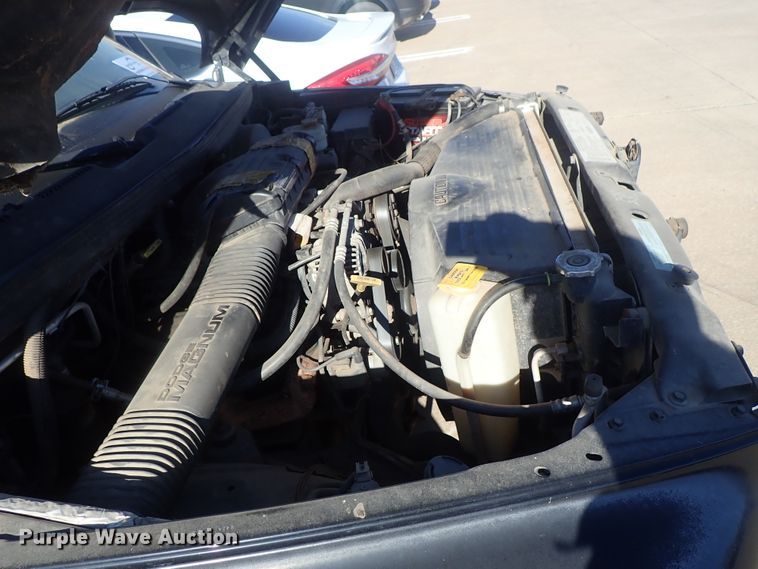 image for item DB7573 2001 Dodge Ram 1500 Quad Cab pickup truck