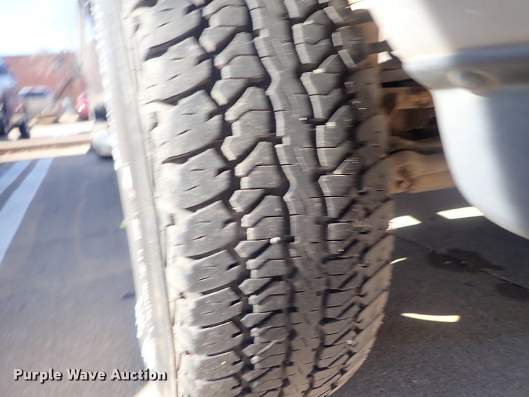 image for item DB7573 2001 Dodge Ram 1500 Quad Cab pickup truck