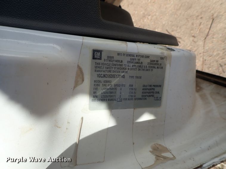 image for item DC3420 2008 Chevrolet Silverado 3500HD Ext. Cab flatbed pickup truck