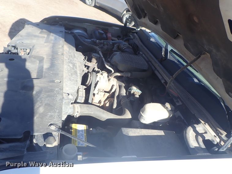 image for item DC3420 2008 Chevrolet Silverado 3500HD Ext. Cab flatbed pickup truck