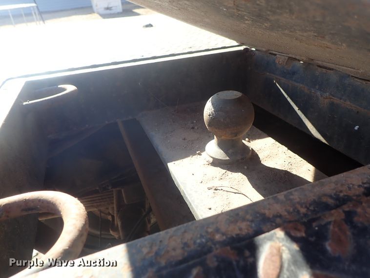 image for item DC3420 2008 Chevrolet Silverado 3500HD Ext. Cab flatbed pickup truck