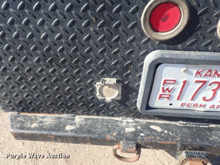 image for item DC3420 2008 Chevrolet Silverado 3500HD Ext. Cab flatbed pickup truck