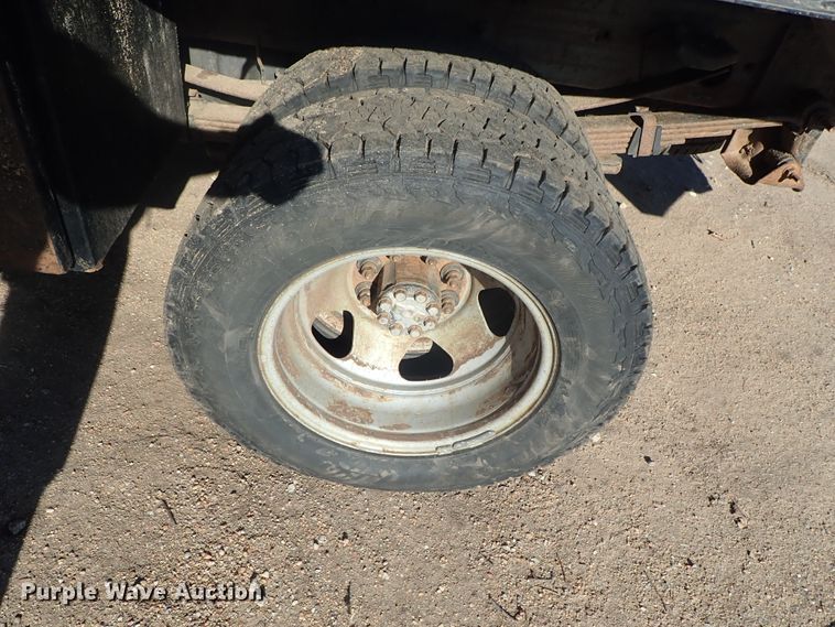 image for item DC3420 2008 Chevrolet Silverado 3500HD Ext. Cab flatbed pickup truck