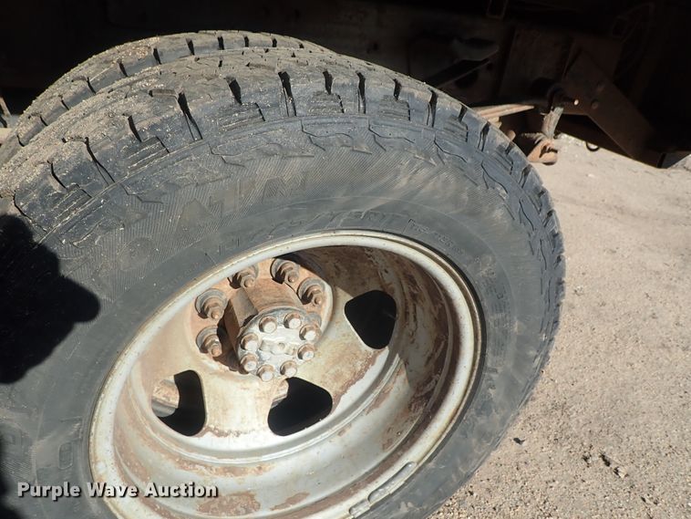 image for item DC3420 2008 Chevrolet Silverado 3500HD Ext. Cab flatbed pickup truck