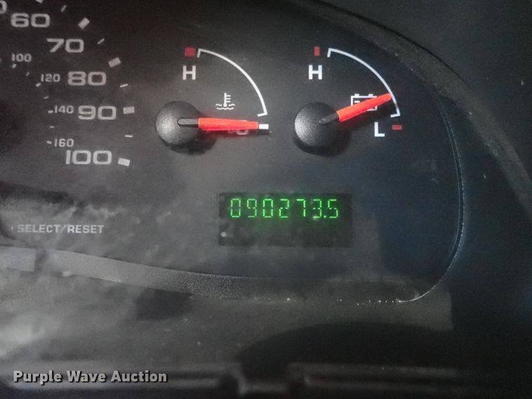 image for item DC3421 2006 Ford E450 school bus