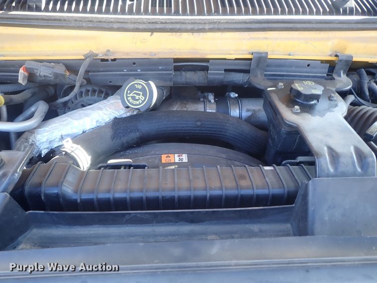 image for item DC3421 2006 Ford E450 school bus