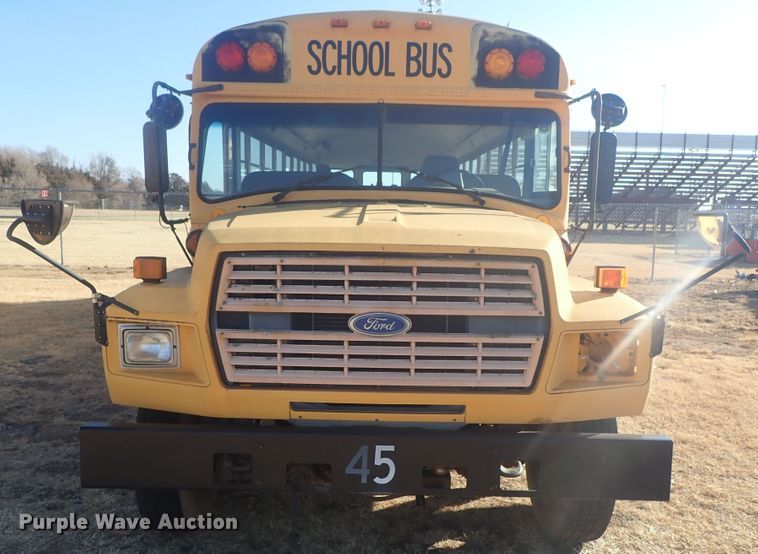 image for item DC3422 1994 Ford F700 Am Tran school bus