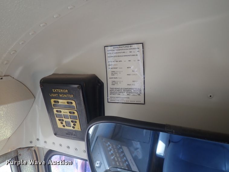 image for item DC3422 1994 Ford F700 Am Tran school bus