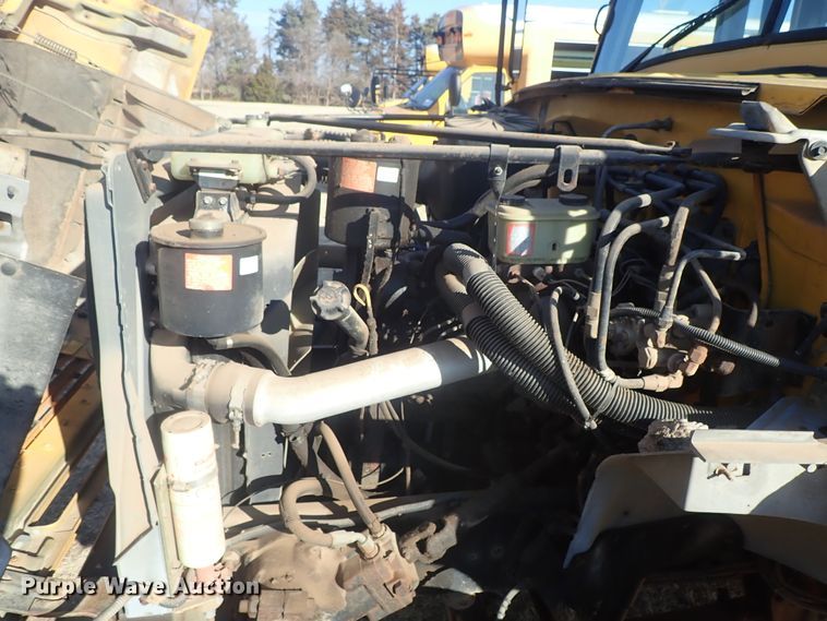 image for item DC3422 1994 Ford F700 Am Tran school bus