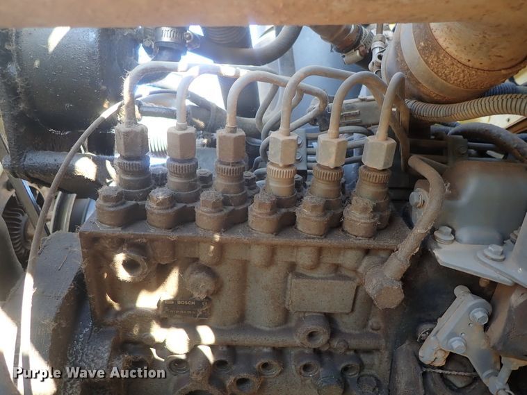 image for item DC3422 1994 Ford F700 Am Tran school bus