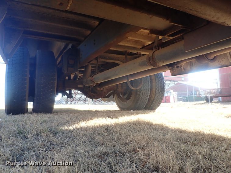 image for item DC3422 1994 Ford F700 Am Tran school bus