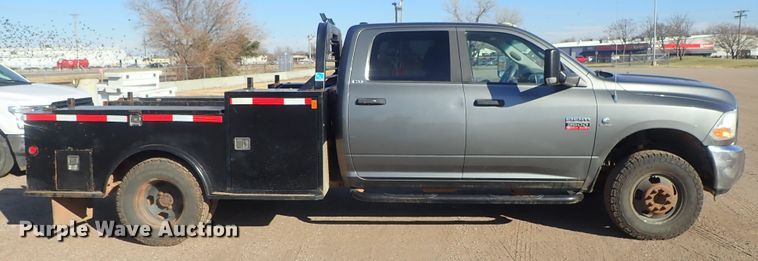 image for item DC3426 2011 Dodge Ram 3500 Crew Cab flatbed pickup truck