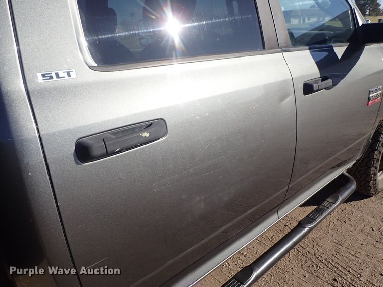 image for item DC3426 2011 Dodge Ram 3500 Crew Cab flatbed pickup truck