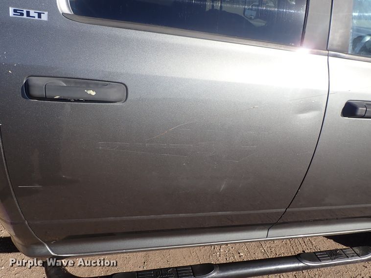 image for item DC3426 2011 Dodge Ram 3500 Crew Cab flatbed pickup truck