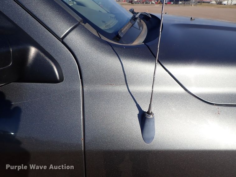 image for item DC3426 2011 Dodge Ram 3500 Crew Cab flatbed pickup truck