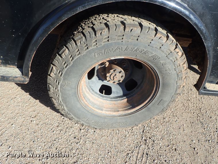 image for item DC3426 2011 Dodge Ram 3500 Crew Cab flatbed pickup truck