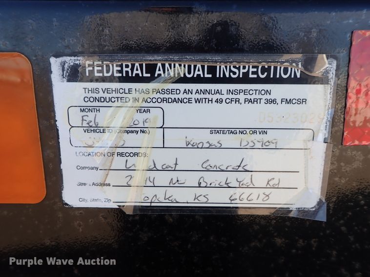 image for item DC3426 2011 Dodge Ram 3500 Crew Cab flatbed pickup truck