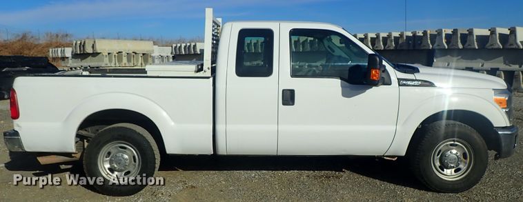 image for item DC3428 2015 Ford F250 Super Duty SuperCab pickup truck