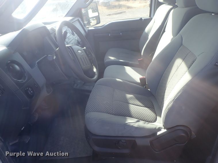 image for item DC3428 2015 Ford F250 Super Duty SuperCab pickup truck