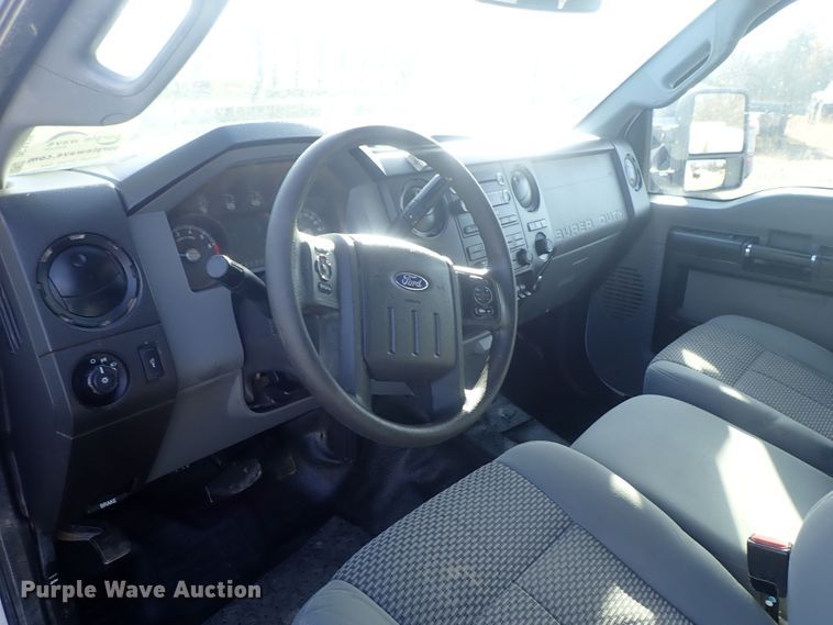 image for item DC3428 2015 Ford F250 Super Duty SuperCab pickup truck